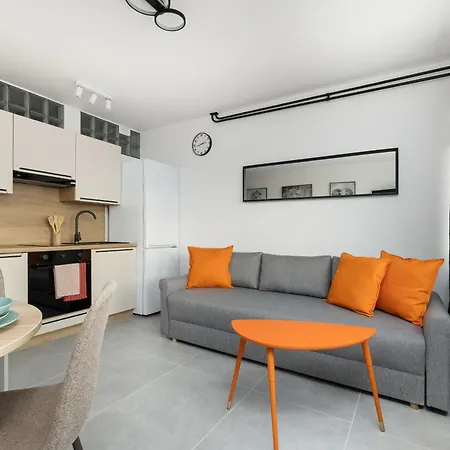 Am 4 Center Santocka Apartman *